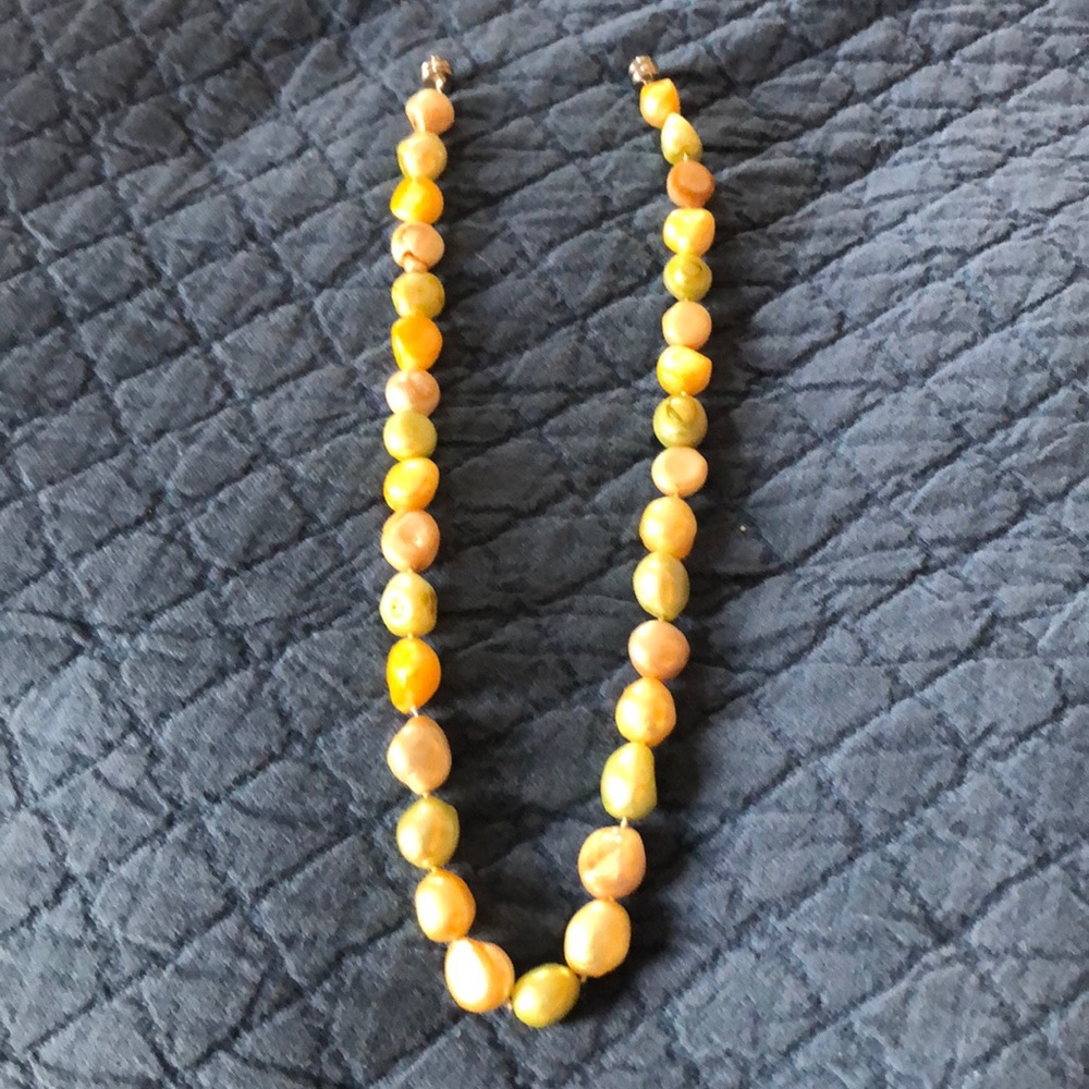 Freshwater pearl necklace
